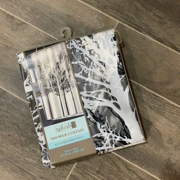 Shower Curtain (NWT) - Picture 1 of 2